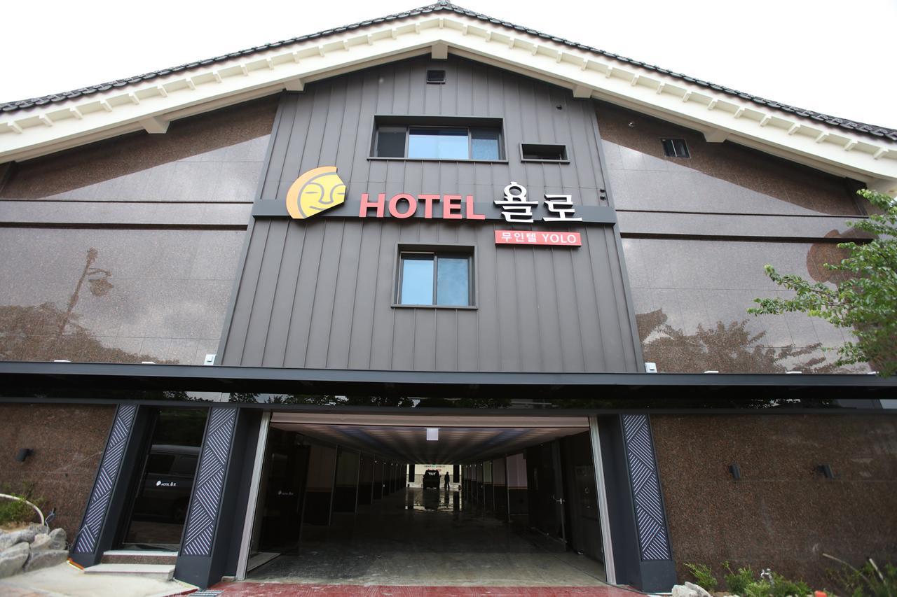 Hotel Yolo Chongnae-dong Екстериор снимка